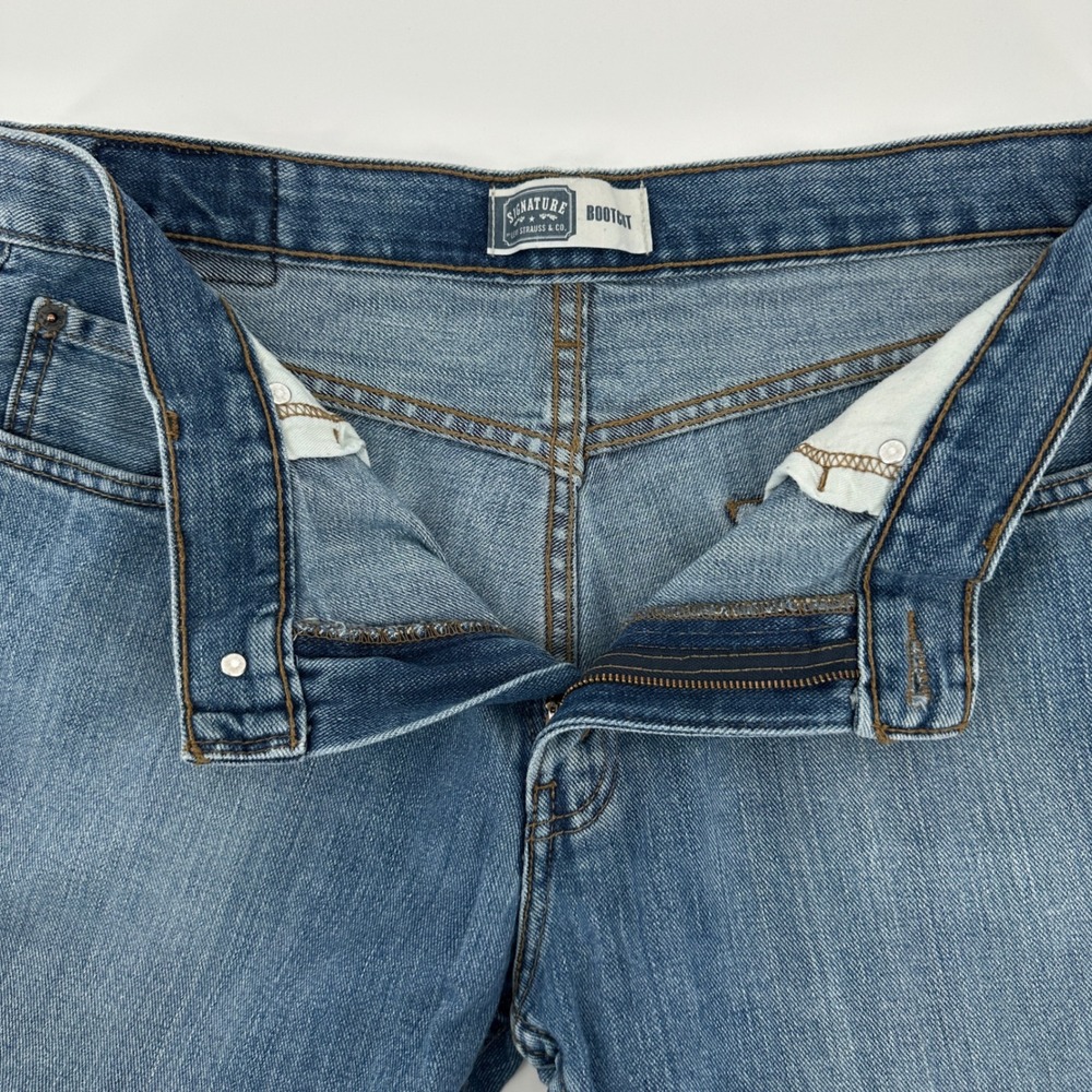 Signature by Levi Strauss & Co Mens 34x30 Bootcut Jeans Medium‎ Wash - Picture 6 of 13